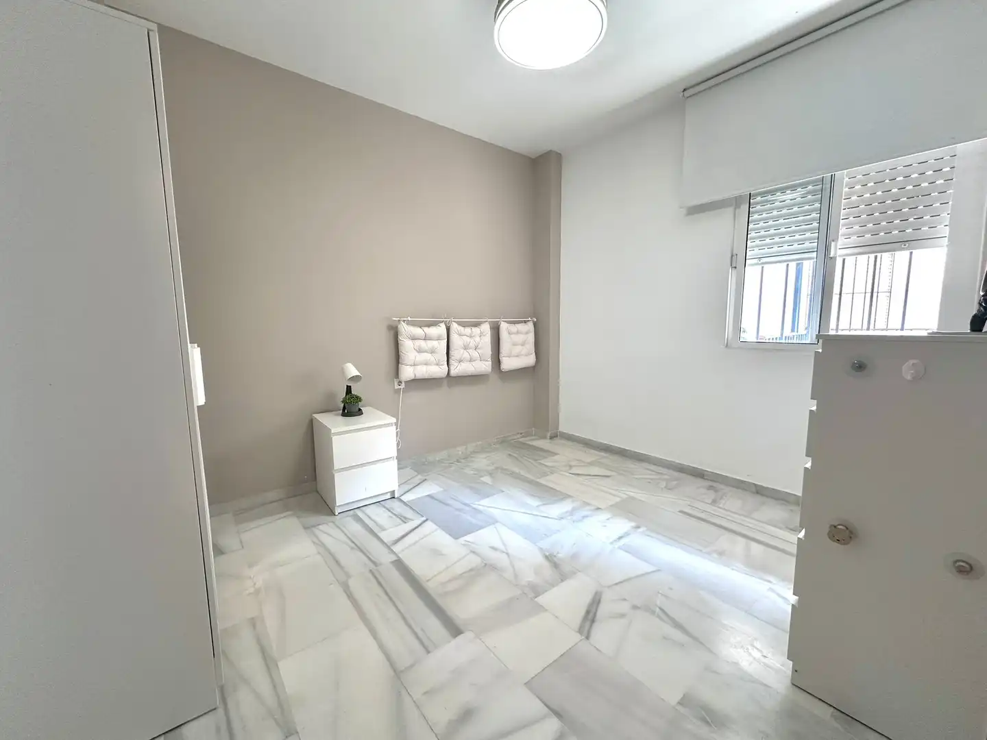 Habitación de Piso en venta en Sevilla