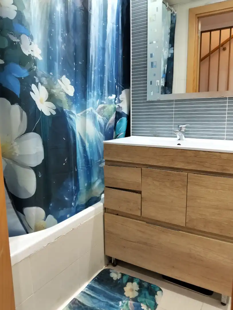 Baño de Dúplex en venta en Cadrete con Aire acondicionado, Calefacción y Parquet