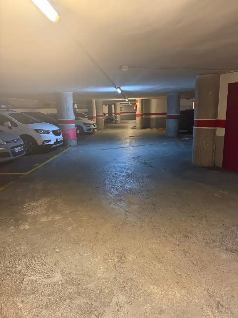 Einzelparkplatz zur Miete in Carrer de la Muntanya 25, imagen 6