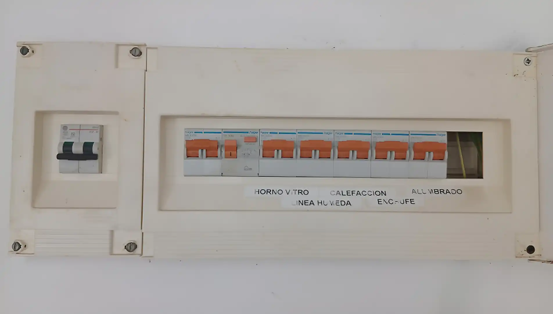 Piso en venta en Vallirana con Trastero y Horno