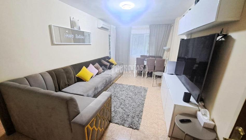 Foto 1 de Pis en venda a Reyes, Madrid