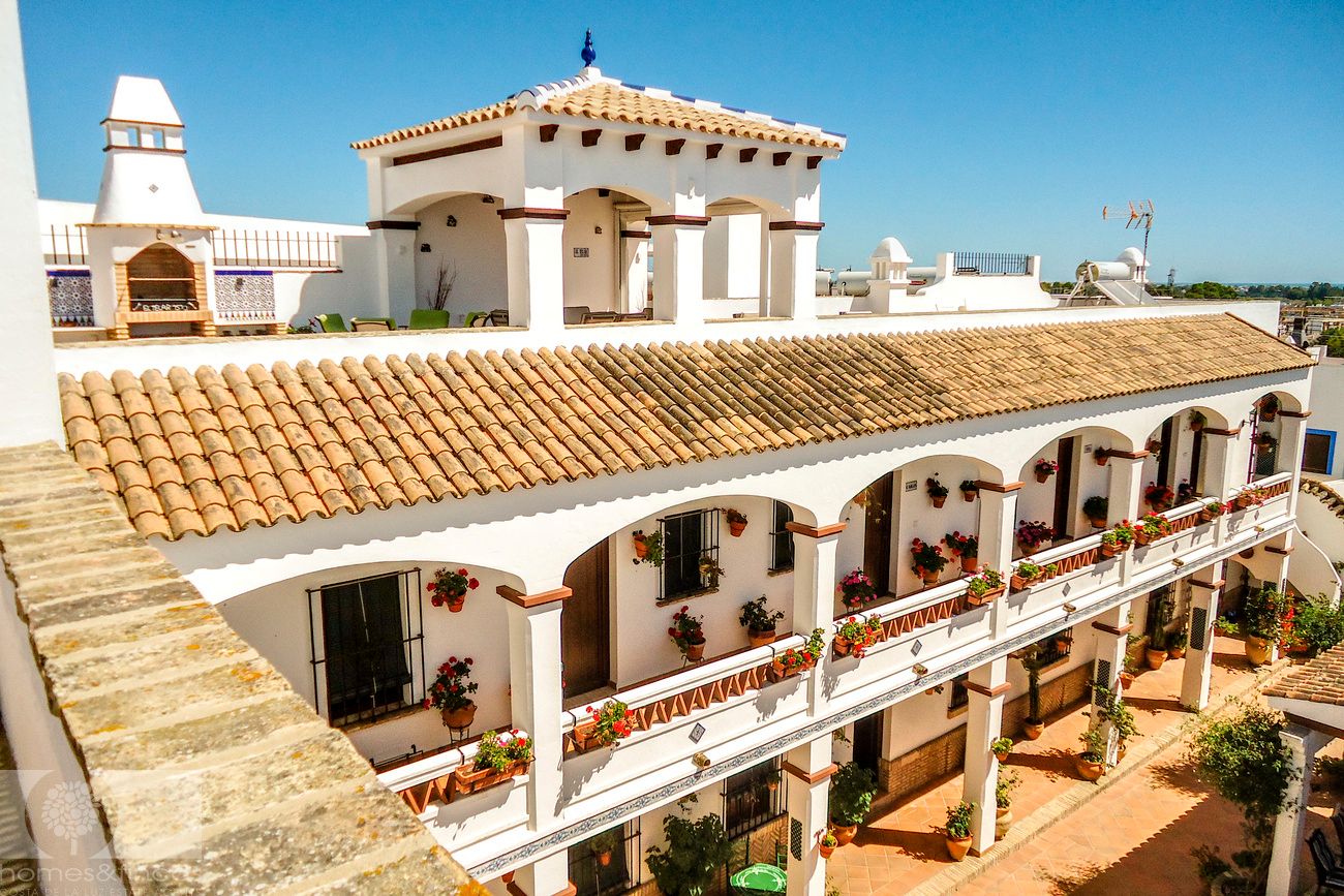 Außenansicht von Gebaude zum Verkauf in Ayamonte