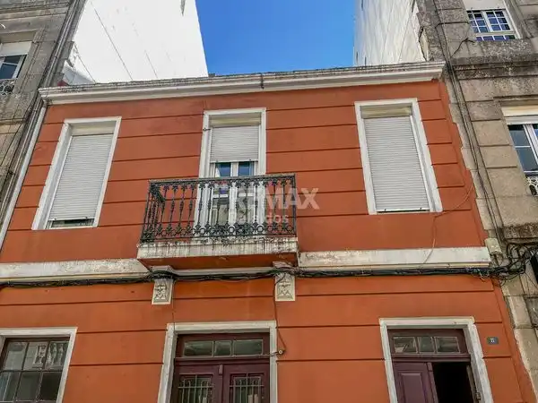 Vista exterior de Casa o xalet en venda en Centro Urbano