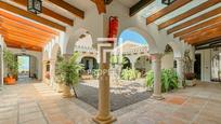 Terrace of House or chalet for sale in Marbella  with Air Conditioner, Private garden and Terrace