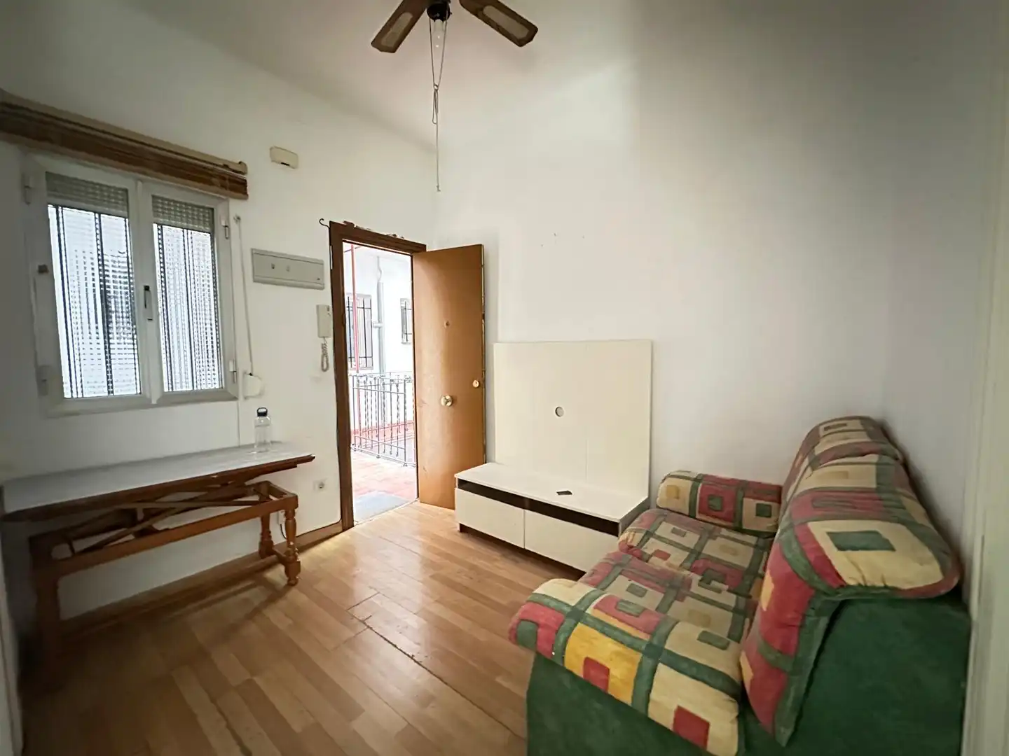 Living room of Flat for sale in Madrid  with Heating, Furnished and Washing machine