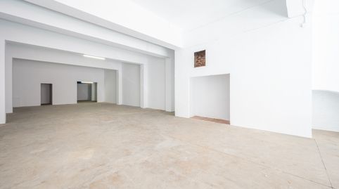 Foto 3 von Fabrikhallen zum Verkauf in Carrer de Barcelona, Estruch - Eixample, El Prat de Llobregat