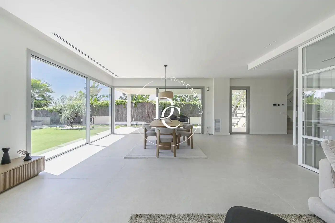Casa con piscina en venta en Carrer Margarida Xirgu, imagen 24