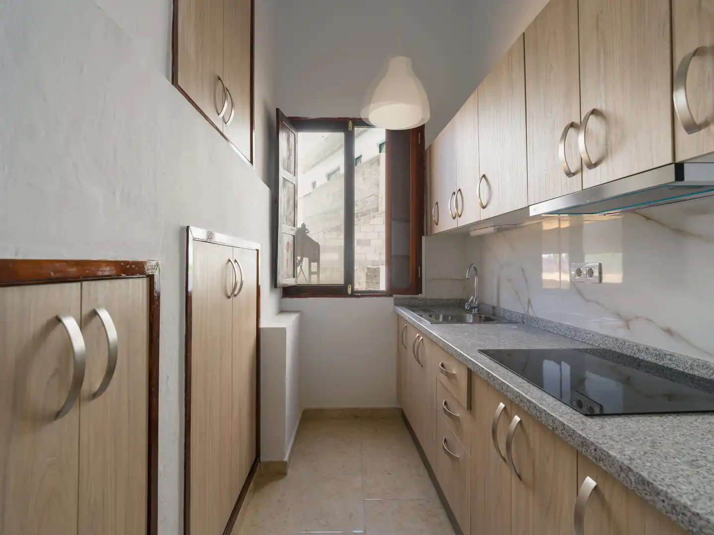 Cocina de Edificio en venta en Telde