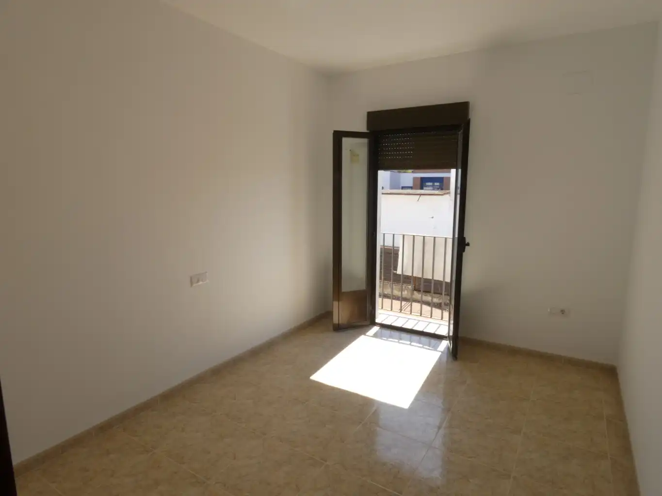 Adossat amb terrassa en venda a Azuaga, imagen 2
