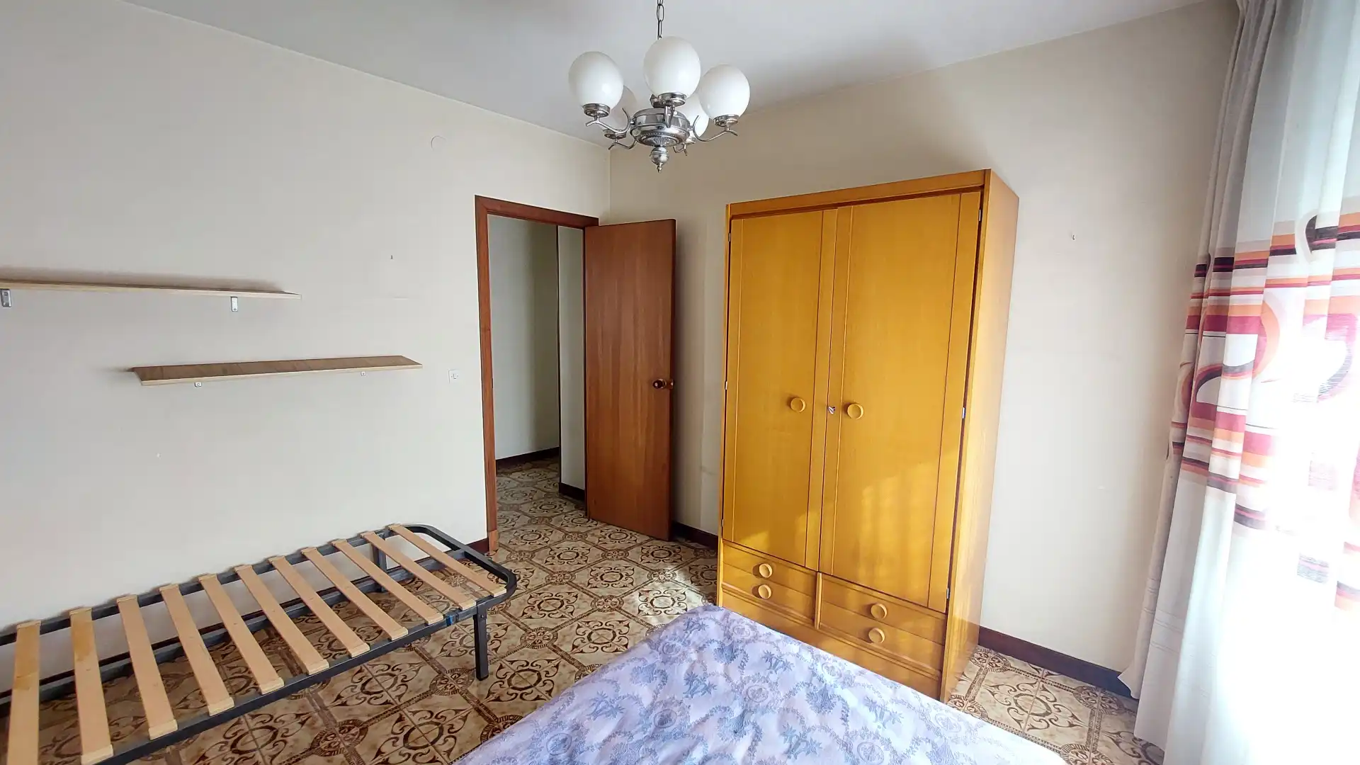 Habitación de Piso en venta en Murcia con Amueblado, Horno y Balcón
