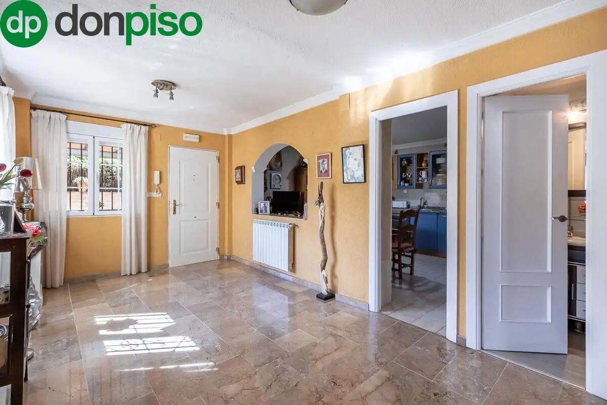 Villa mit Pool zum Verkauf in Calle Brasil, imagen 5