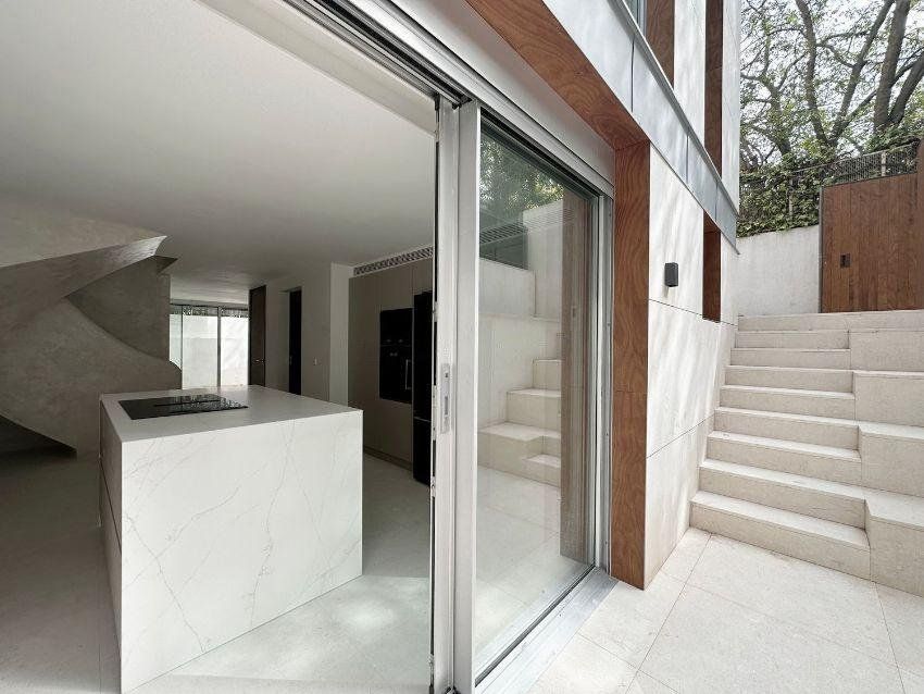 Casa o xalet en venda en  Madrid Capital amb Aire condicionat, Jardí privat i Terrassa