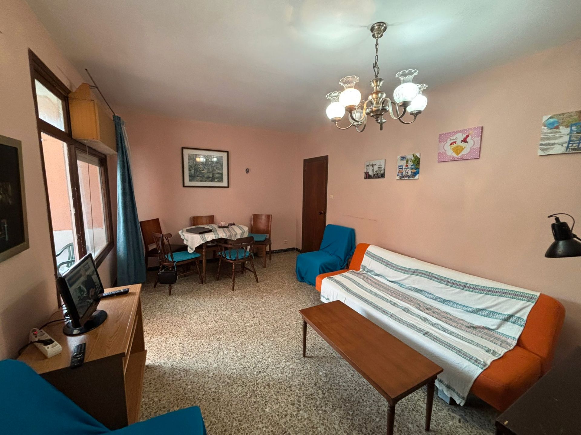 Sala d'estar de Pis en venda en Pontedeume amb Terrassa, Moblat i Forn
