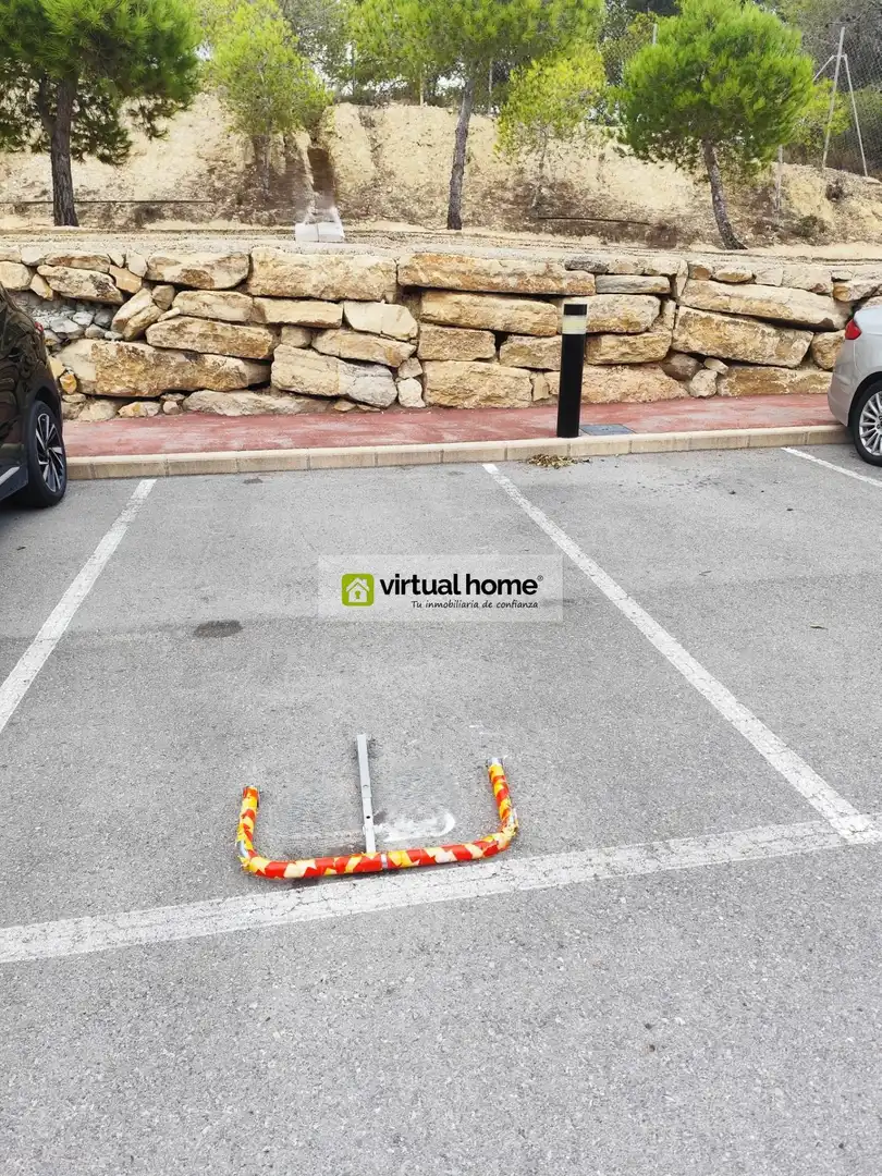 Parking of Garage for rent in Benidorm