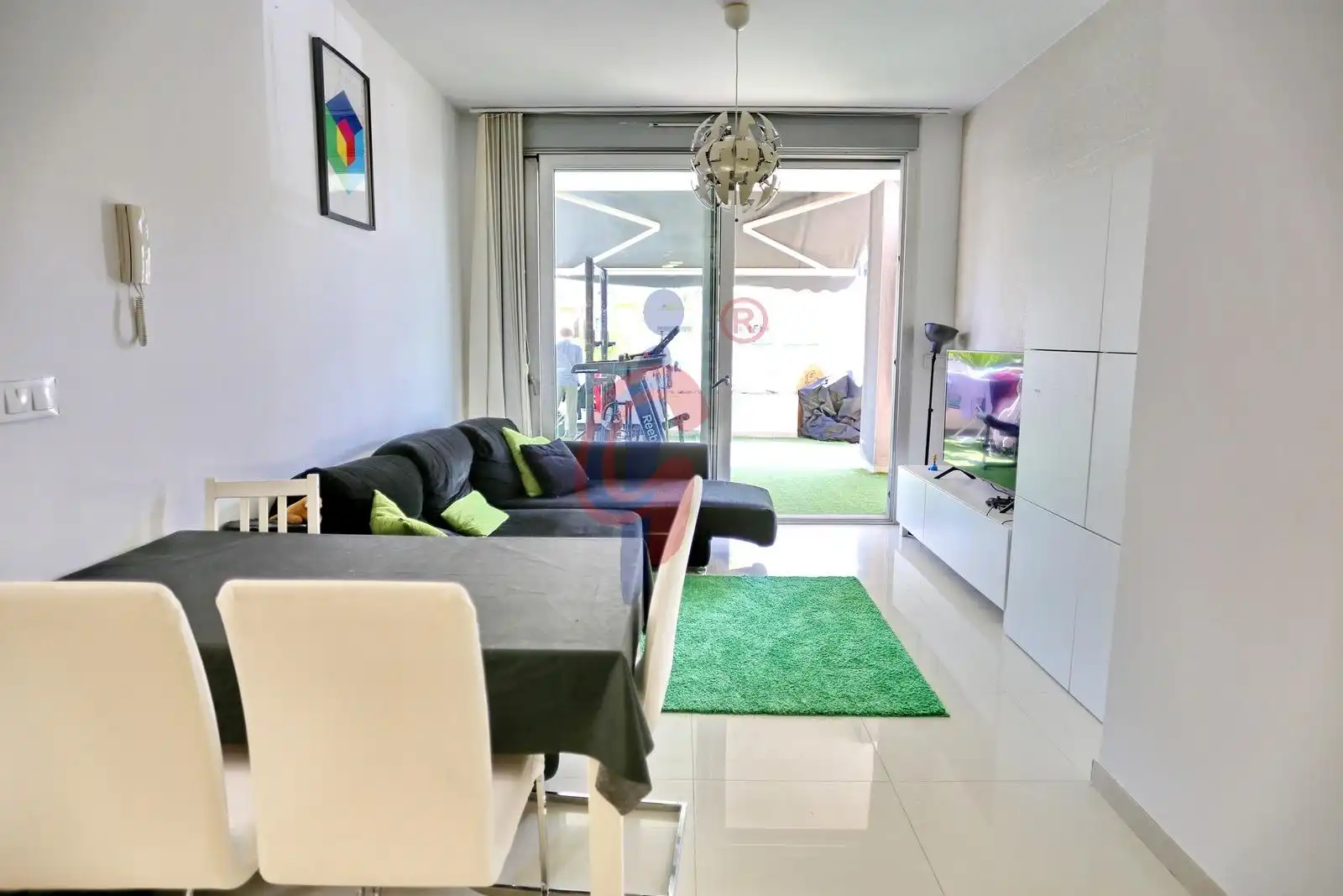 Sala de estar de Apartamento en venta en Guardamar del Segura con Aire acondicionado, Jardín privado y Terraza