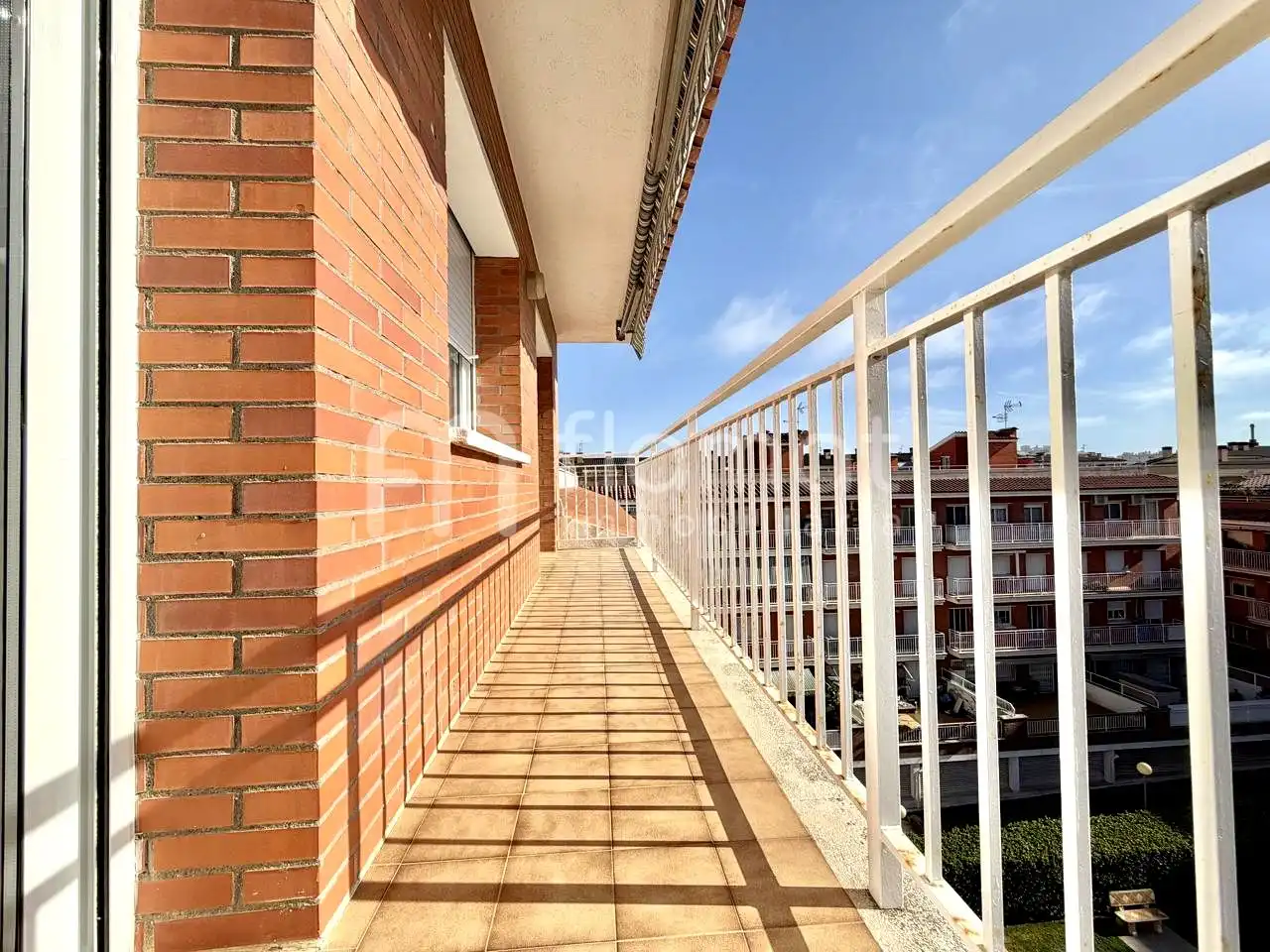 Außenansicht von Dachboden zum Verkauf in Malgrat de Mar mit Klimaanlage und Terrasse