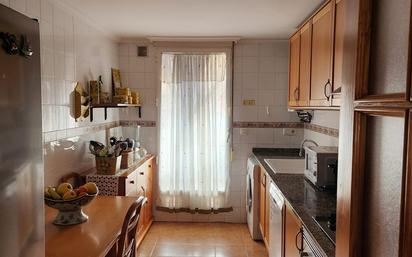 Flat to rent in REY ALFONSO XII, Avenida de Abril - 9 de Octubre