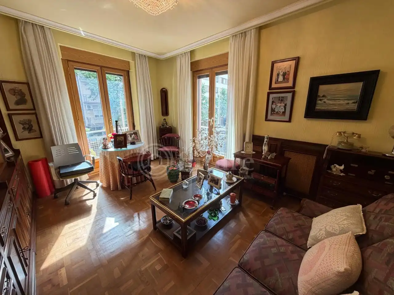 Living room of Flat for sale in Salamanca  with Heating, Parquet flooring and Terrace