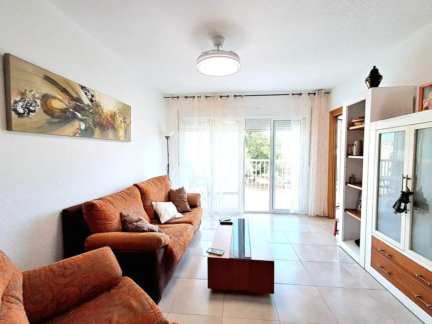 Sala de estar de Apartamento en venta en Águilas con Amueblado y Balcón