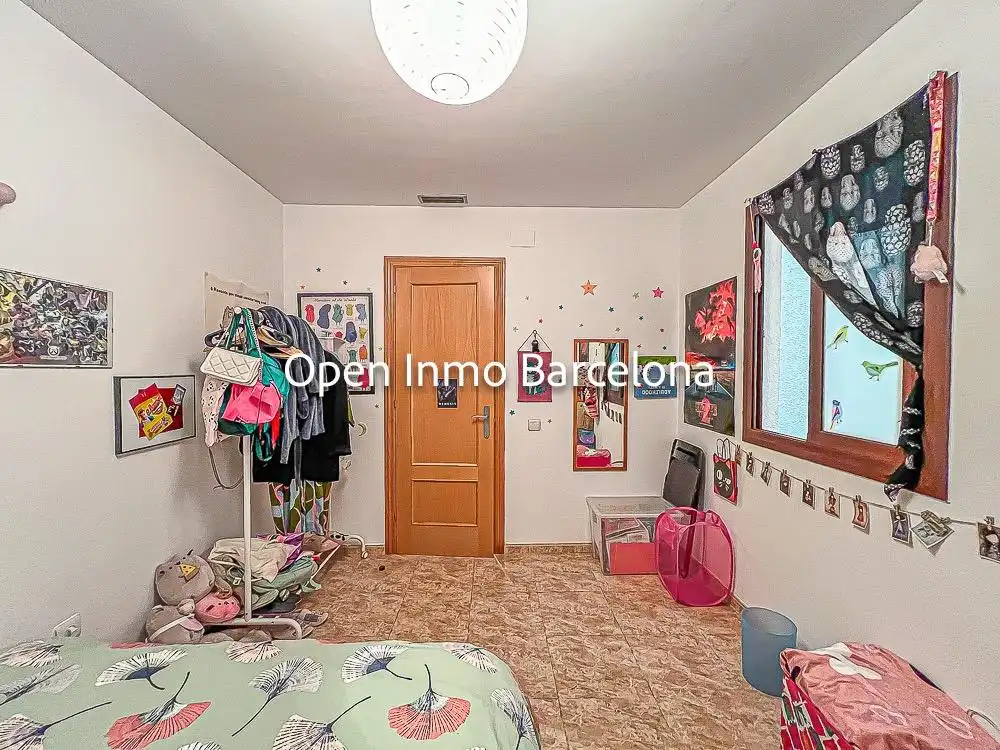 Bedroom of Duplexes for sale in Vilanova i la Geltrú  with Air Conditioner, Heating and Terrace