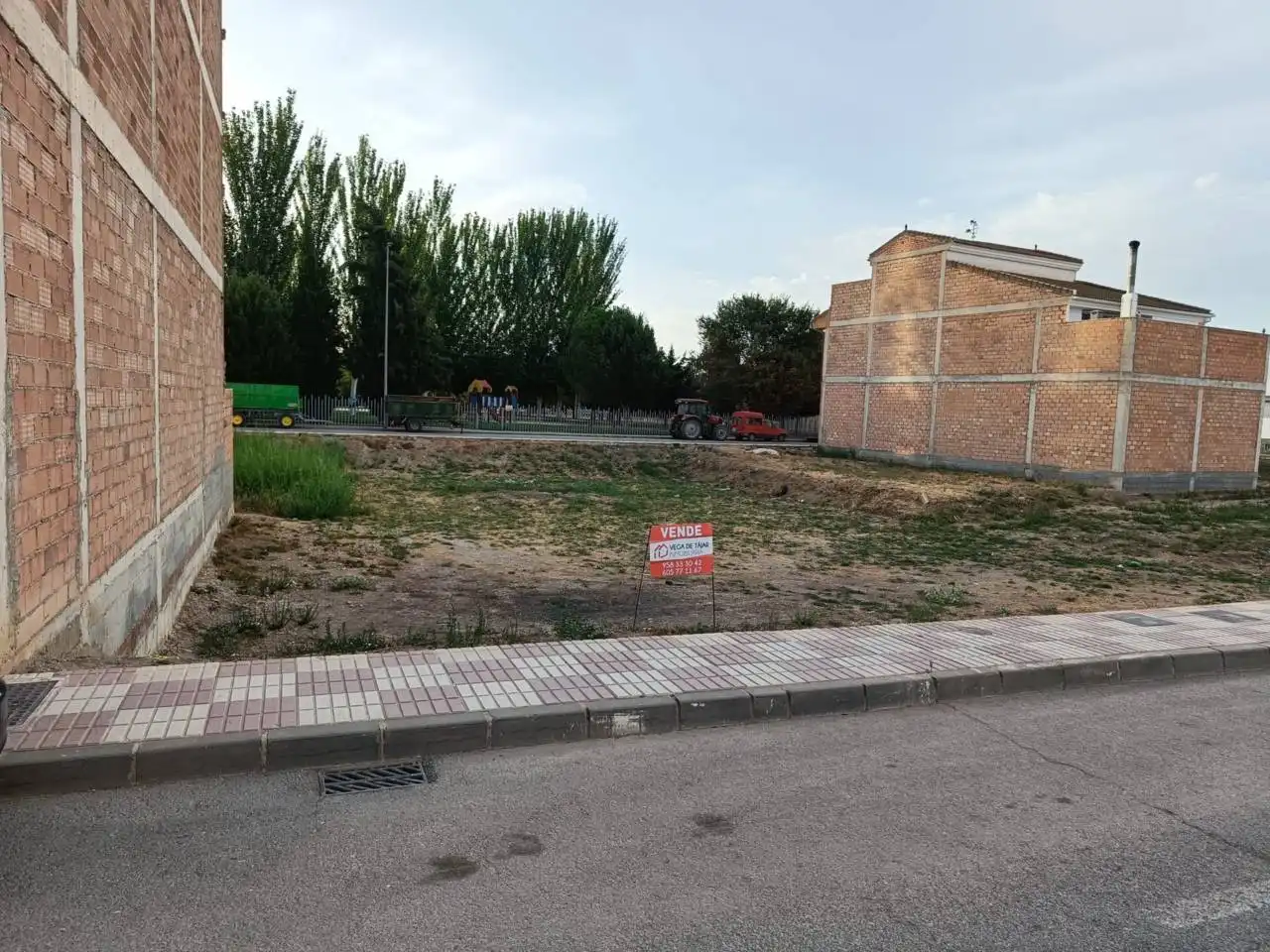 Residential land for sale in Huétor Tájar