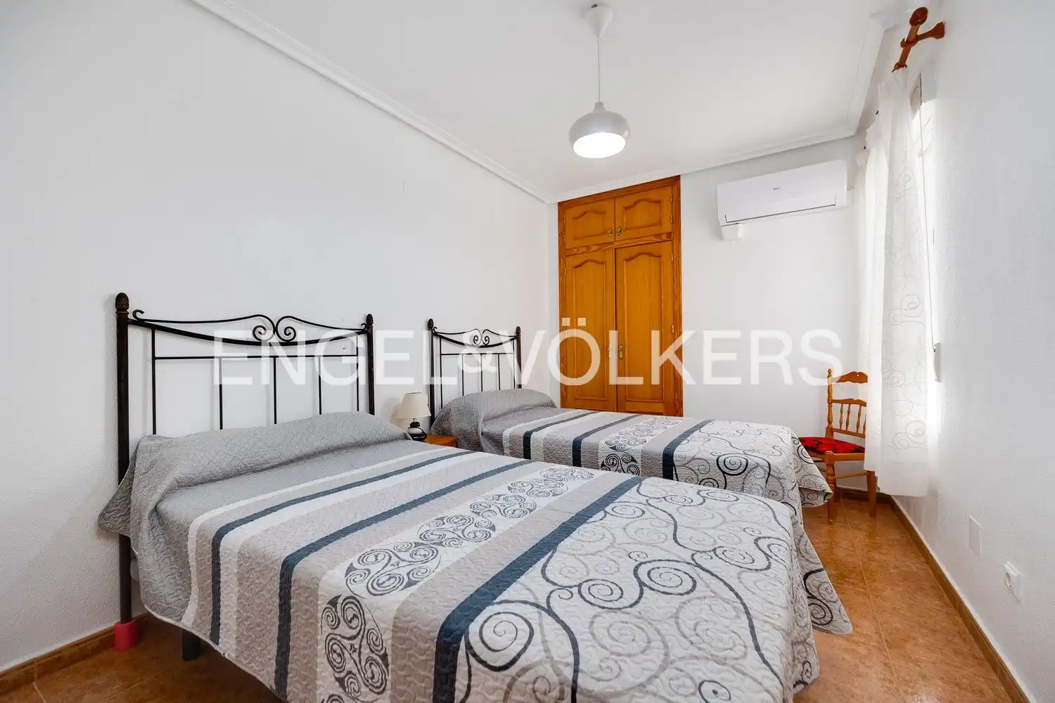 Bedroom of Attic for sale in Guardamar del Segura  with Air Conditioner, Heating and Terrace
