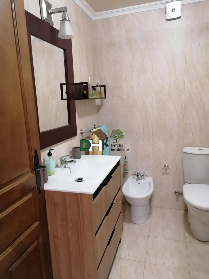 Baño de Casa o chalet en venta en Torrejón el Rubio con Aire acondicionado, Calefacción y Terraza