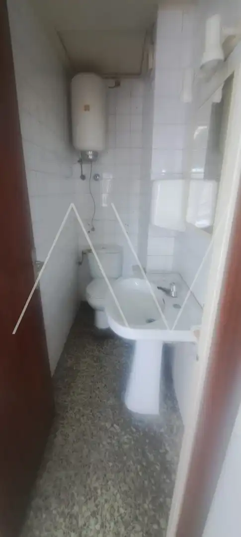 Badezimmer von Büro zur Miete in Sant Martí
