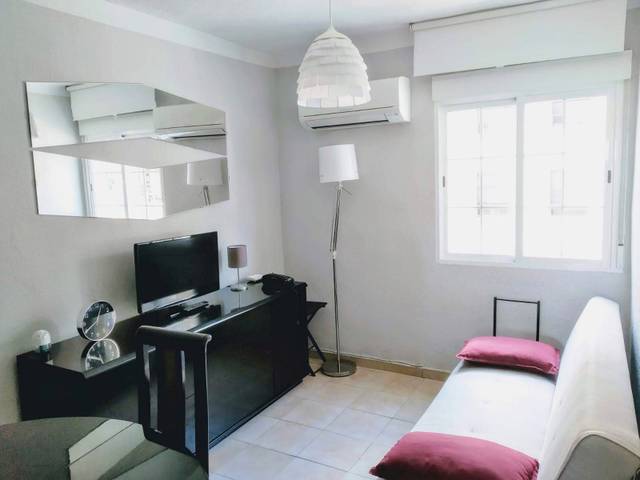 Piso en Alquiler en Calle de Nuestra Señora de Guadalupe en Guindalera