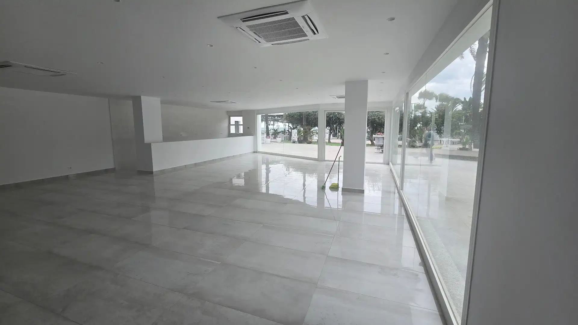 Local comercial en alquiler en Nueva Andalucía, imagen 13