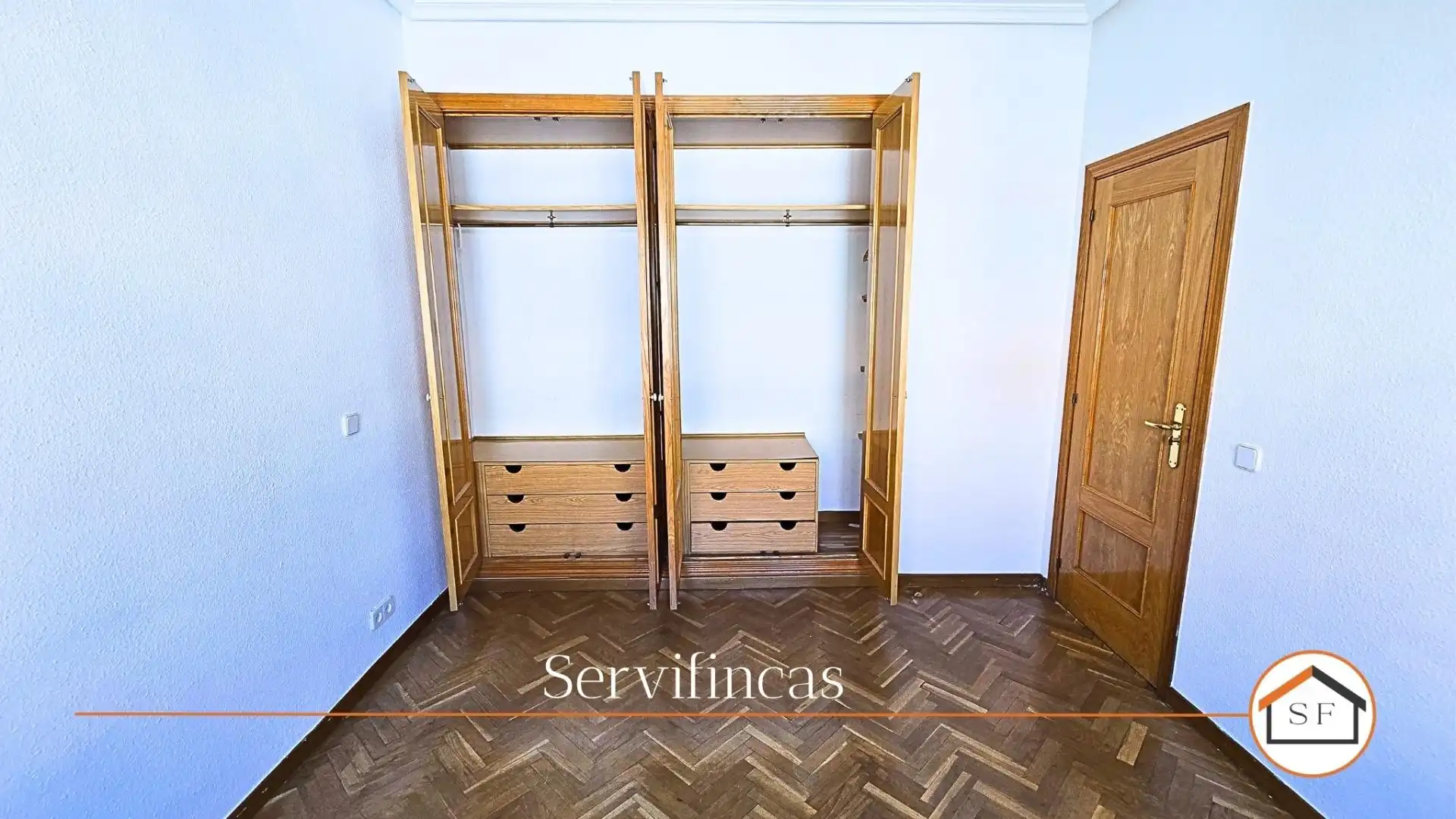 Schlafzimmer von Wohnung zur Miete in Madrid mit Heizung und Parkett