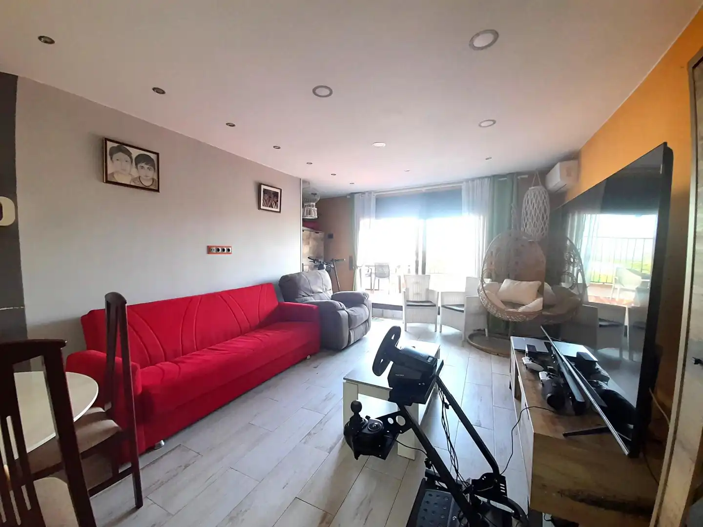 Sala de estar de Ático en venta en El Prat de Llobregat con Calefacción y Horno