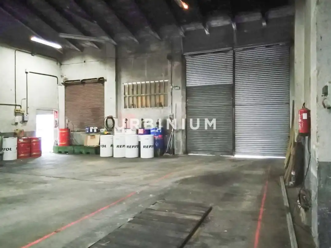 Nau industrial de lloguer en Santa Cristina d'Aro