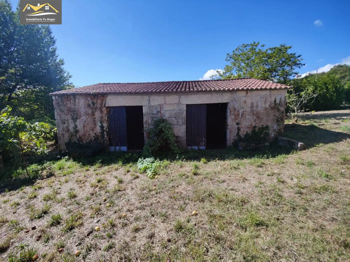 Houses for sale in Coles  with Heating, Private garden and Terrace