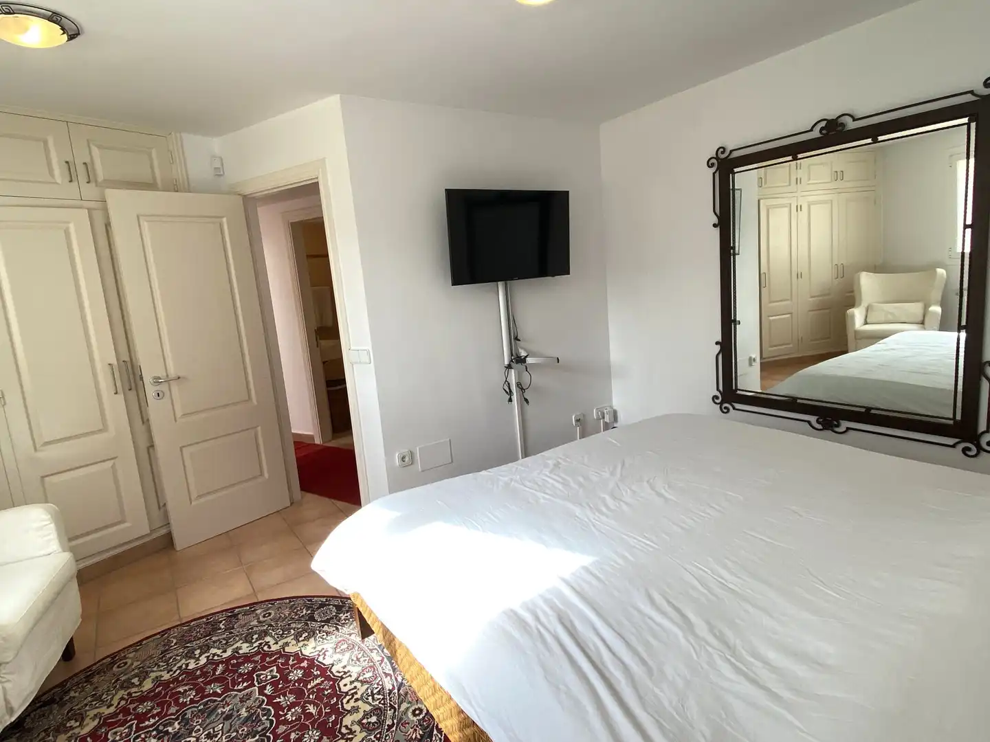 Habitación de Casa adosada en venta en Santa Eulària des Riu con Aire acondicionado, Calefacción y Jardín privado