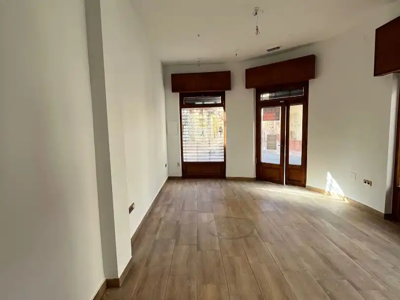 Geschaftsraum zur Miete in Casas-Ibáñez, Albacete
