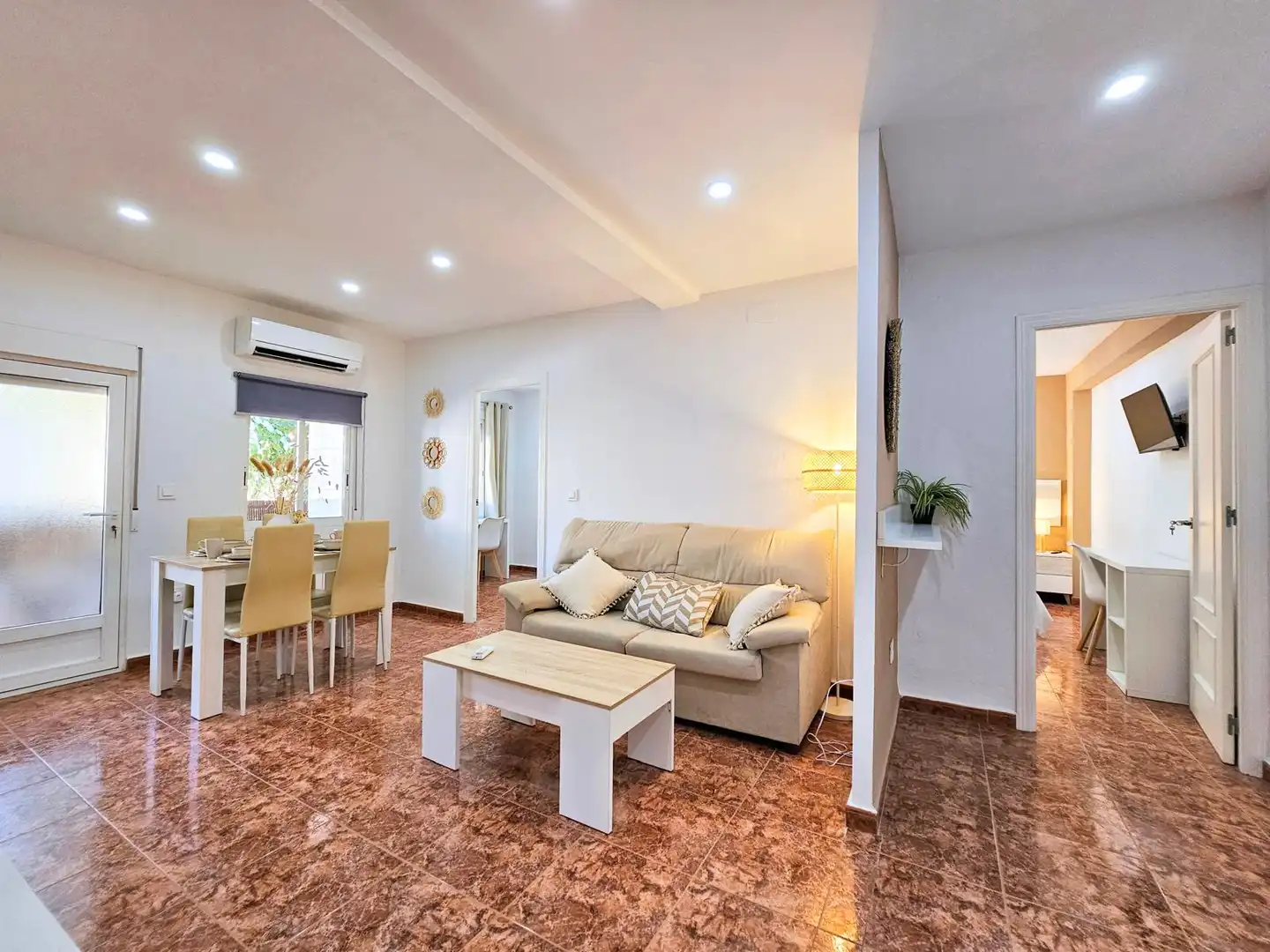 Sala de estar de Piso de alquiler en Cartagena con Aire acondicionado, Calefacción y Terraza