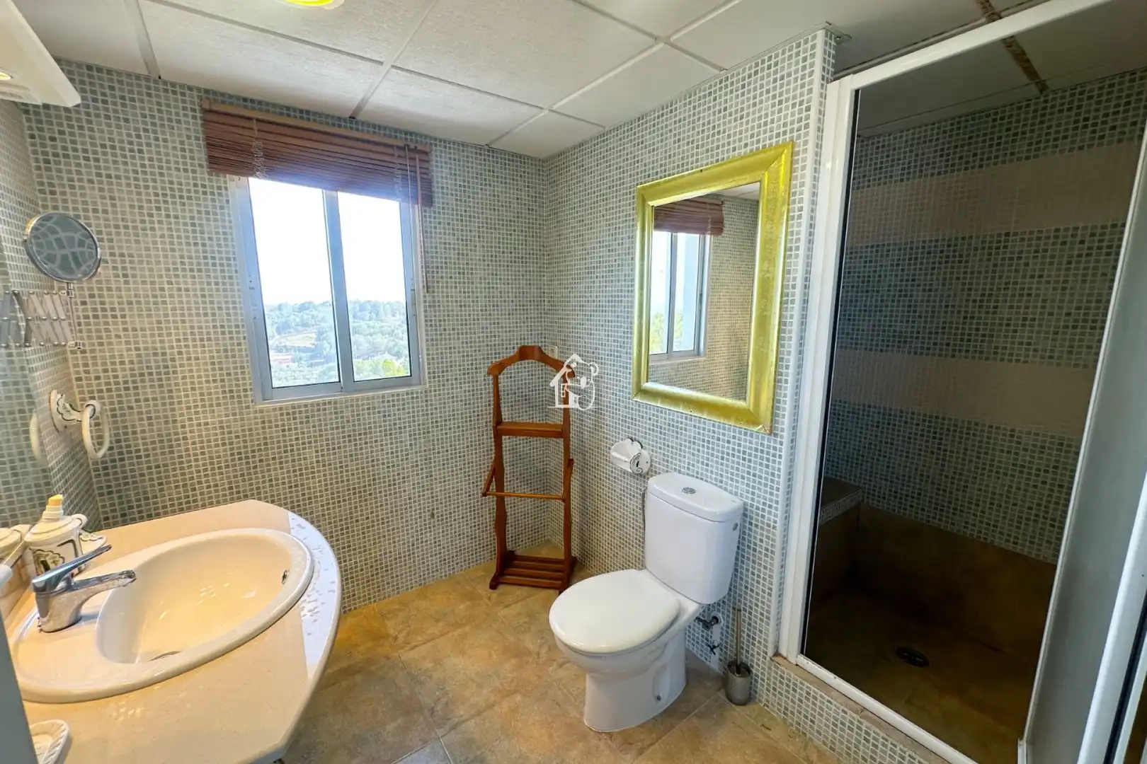Badezimmer von Country house zur Miete in Pilar de la Horadada mit Privatgarten, Terrasse und Abstellraum