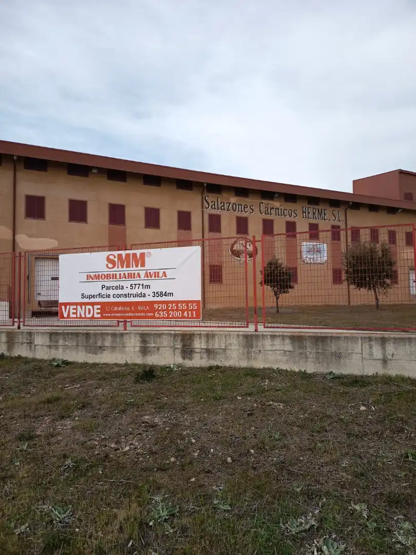 Nau industrial amb ascensor en venda a Calle Murcia, imagen 3