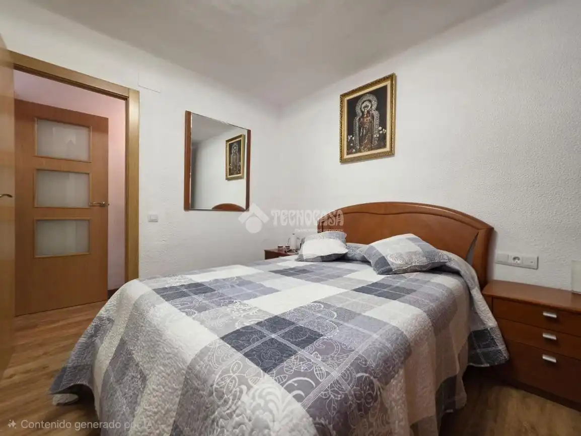 Habitación de Piso en venta en Santa Coloma de Gramenet con Aire acondicionado, Calefacción y Parquet