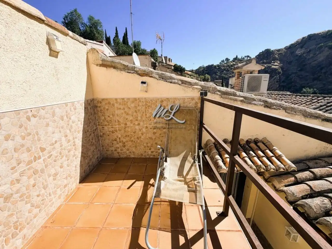 Terrassa de Casa adosada en venda en Toledo amb Aire condicionat, Calefacció i Jardí privat