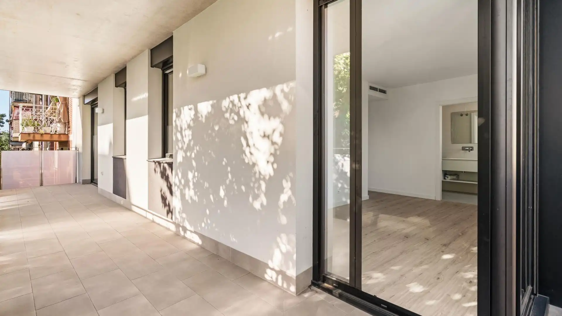 Flat for sale in Badalona  with Air Conditioner, Parquet flooring and Balcony