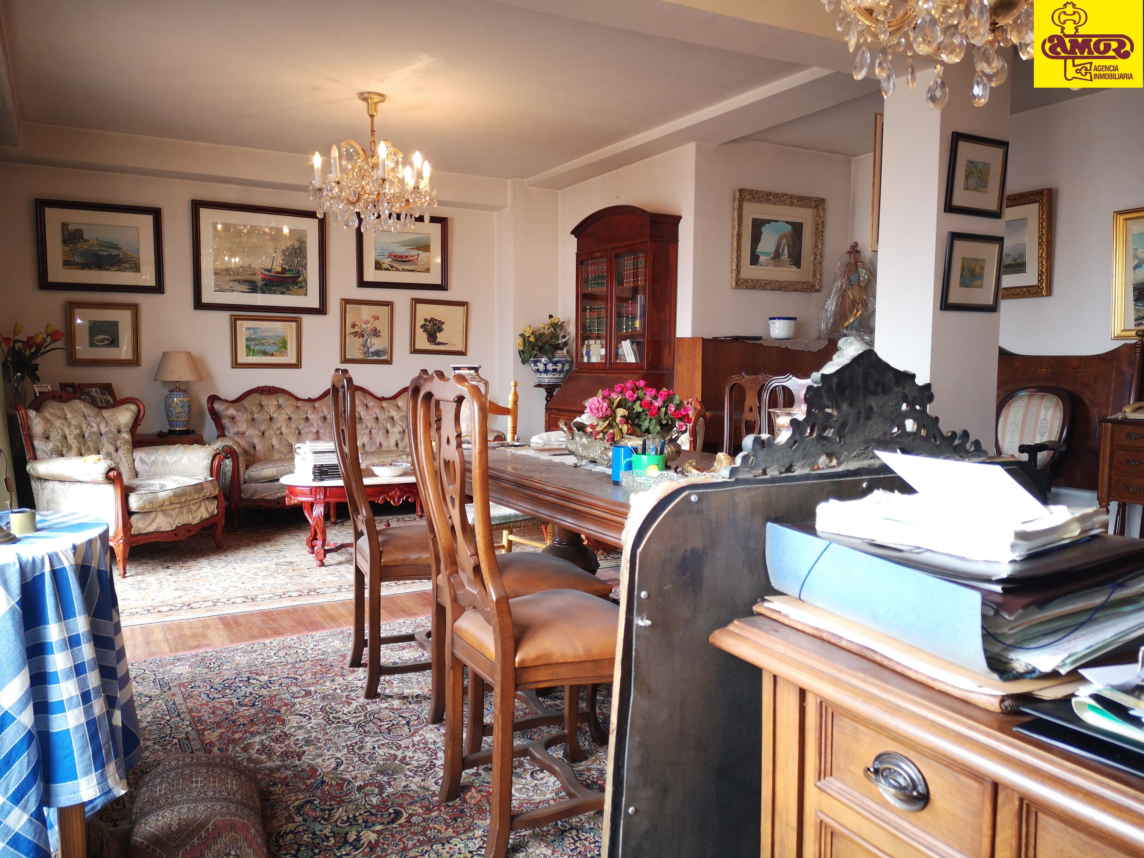 Dining room of Flat for sale in Santiago de Compostela   with Heating