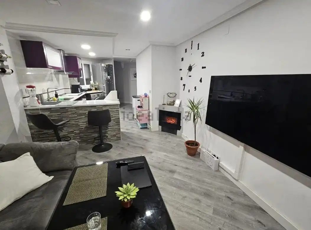 Wohnzimmer von Erdgeschoss zur Miete in Alicante / Alacant mit Klimaanlage, Heizung und Möbliert