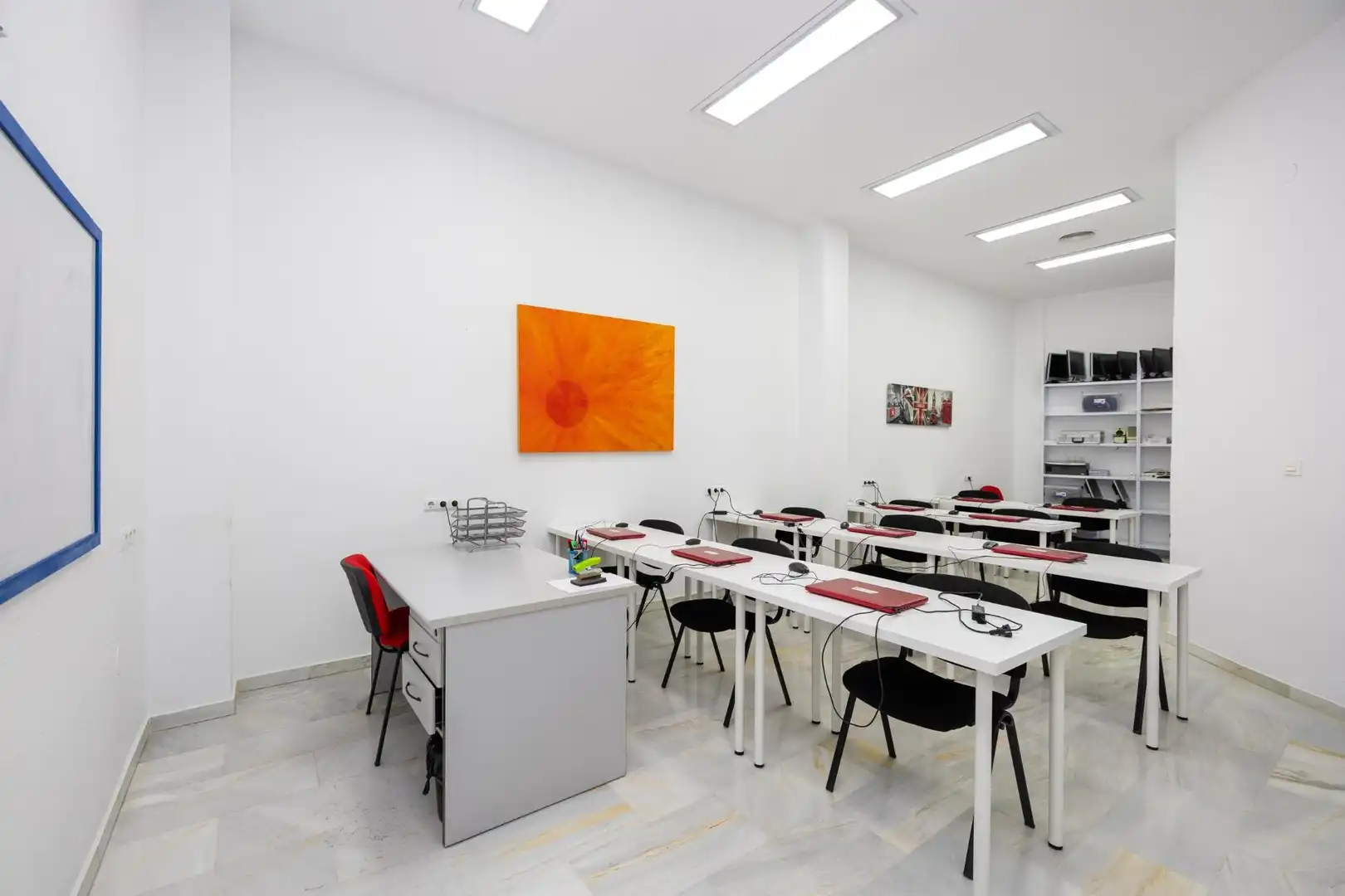 Business premises for sale in Calle Cisne 10, imagen 18