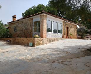 Vista exterior de Casa o xalet en venda en Albalat dels Tarongers amb Piscina