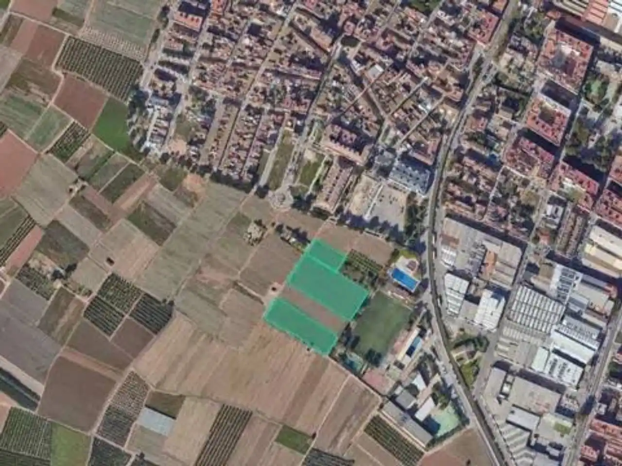 Residencial en venda en Foios