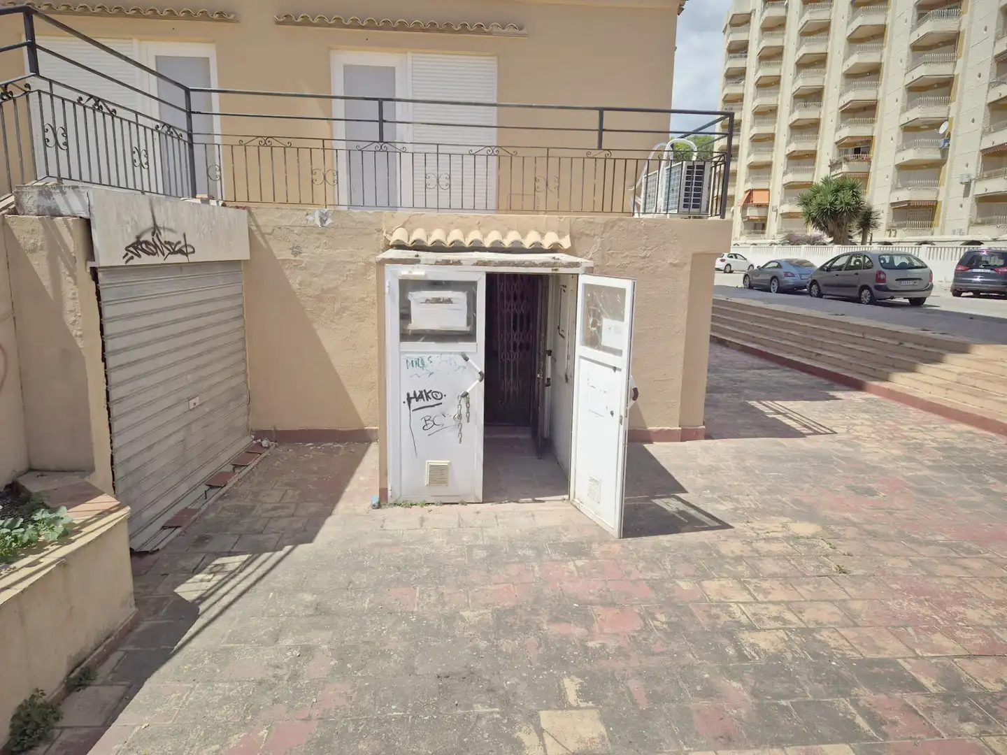 Local commercial à vendre à Carrer de la Rioja, imagen 2