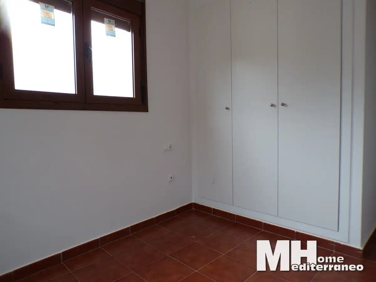 Pis en venda en Manzanera amb Calefacció i Terrassa