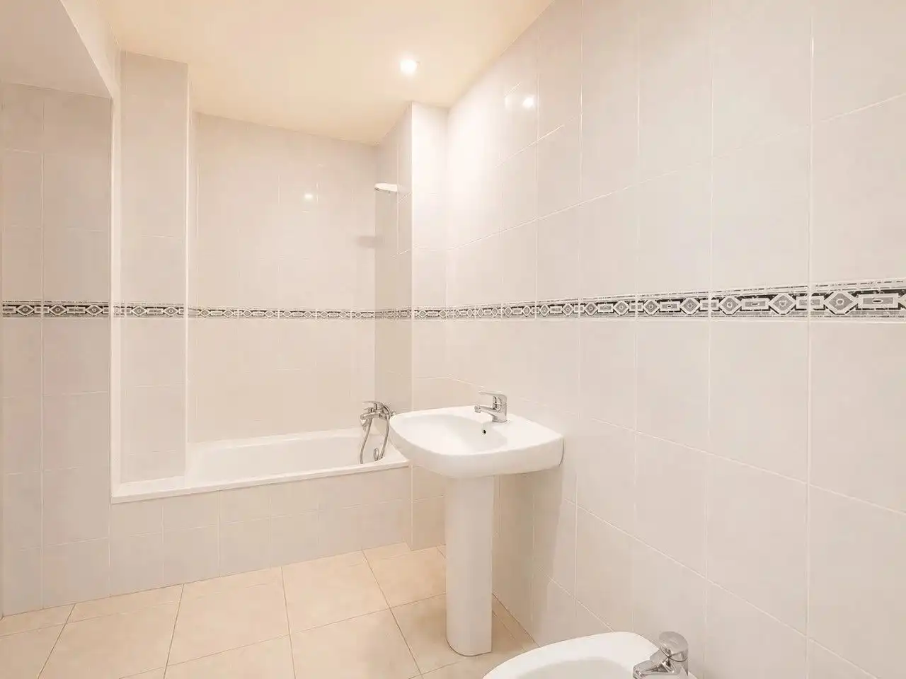 Bany de Apartament en venda en Torroella de Montgrí amb Terrassa